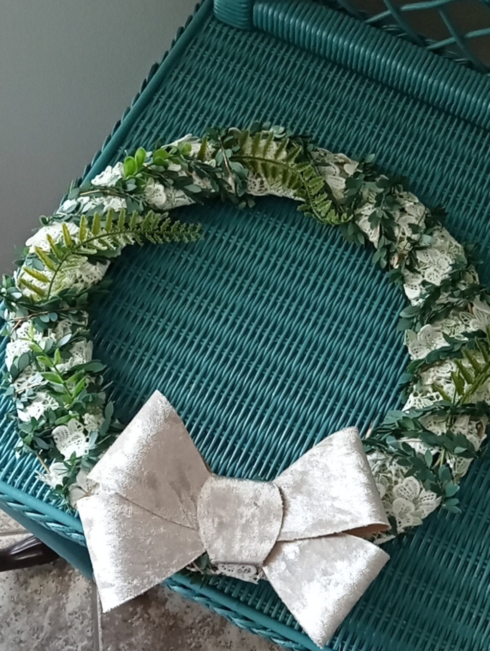Light Up Lace Wreath
